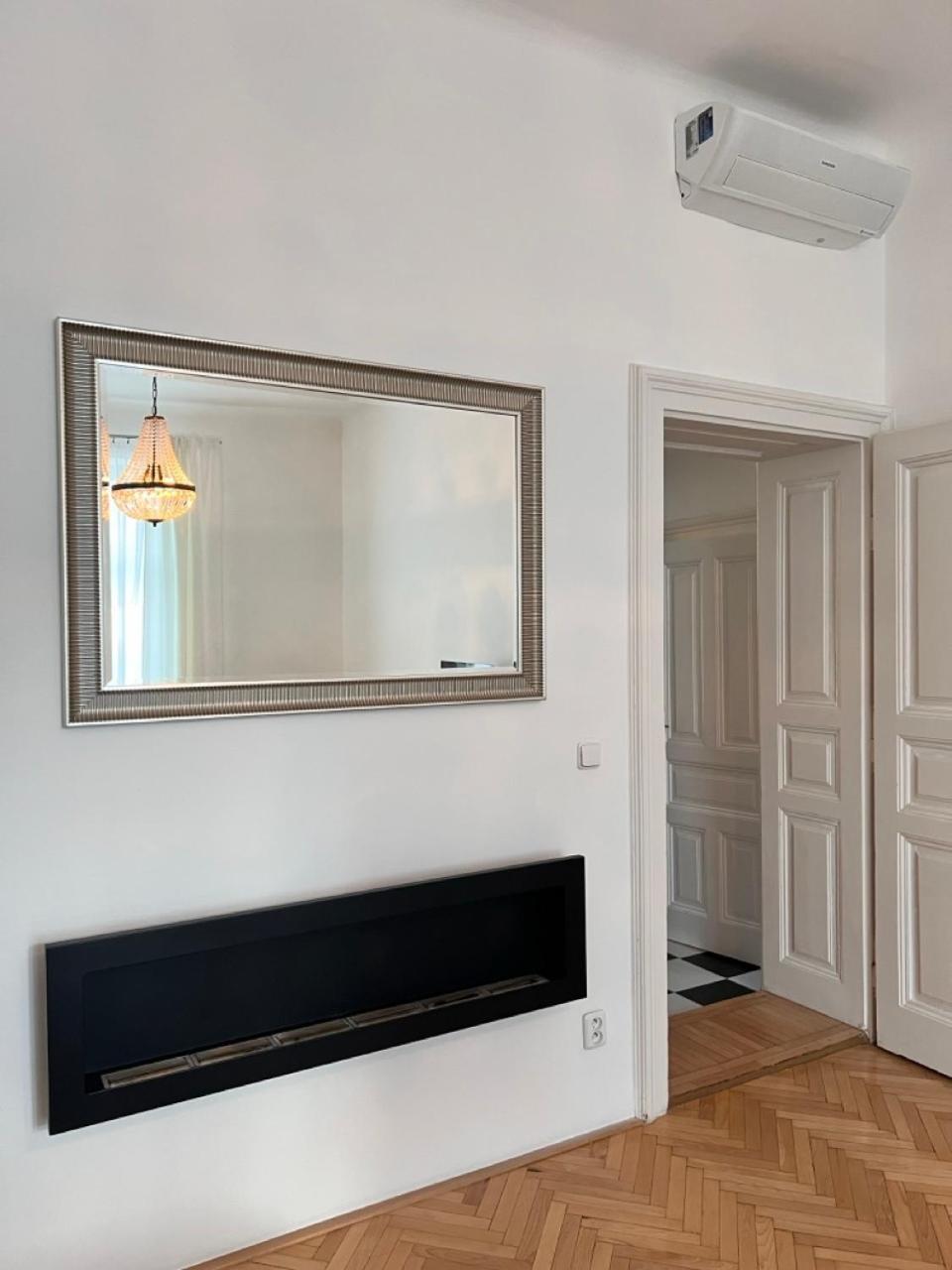 Stylish Flat In City Centre Bratislava Dış mekan fotoğraf